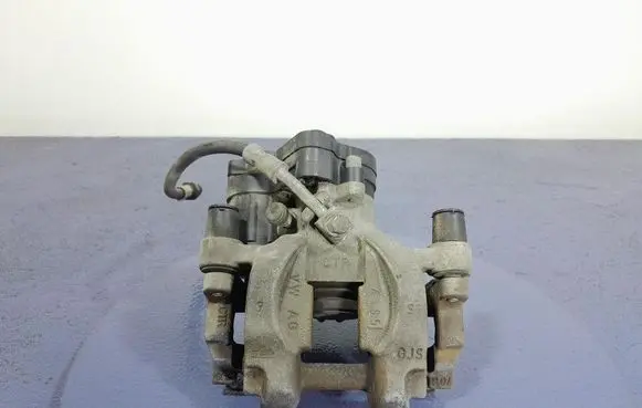 Rear brake caliper