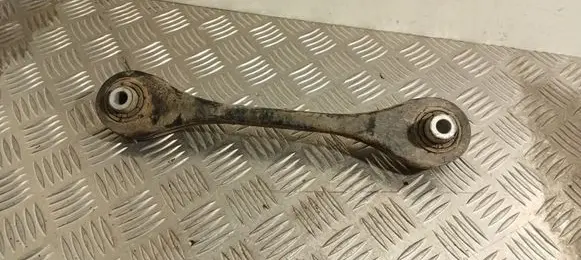 Volkswagen PASSAT B8 Rear control arm 5Q0501529C