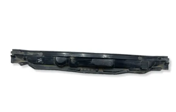 Ford Focus Wiper trim BM51A01628A EBM51A01628A BM51A01628B