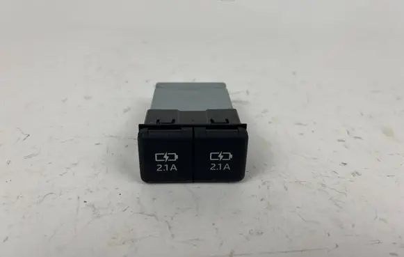 Toyota Mirai II USB socket connector 8553233020