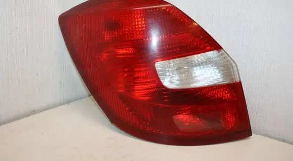Skoda Fabia Mk2 (5J) Rear/tail lights 5J6945095 5J6945111