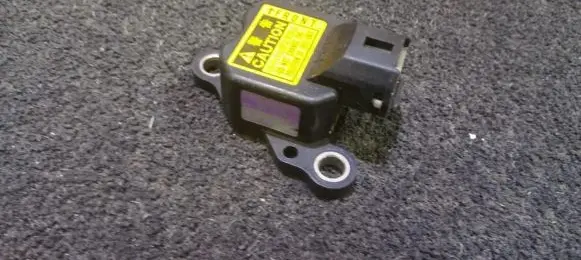 Lexus GS 300 400 430 ESP acceleration yaw rate sensor 8944130050 89441-30050