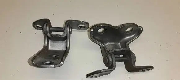 Toyota Avensis T250 Rear door hinge set 