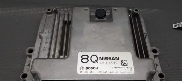 Nissan Note (E12) Engine control unit/module ECU 0281032989