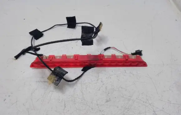 Mercedes-Benz CLS C219 Third/center stoplight A2198200156