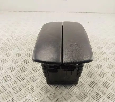 BMW X5 E70 Armrest 1003551