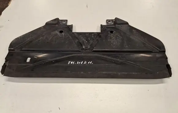 BMW 3 E90 E91 Front bumper skid plate/under tray 7128503