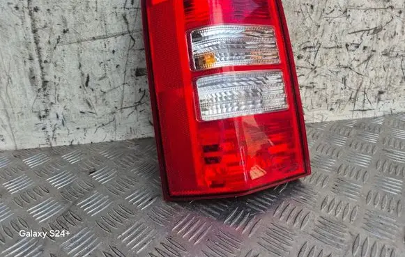 Jeep Patriot Rear/tail lights THK207 21276 224133