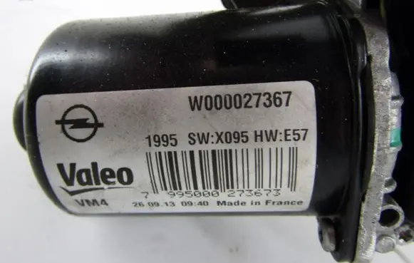 Opel Zafira C Wiper motor W000027367