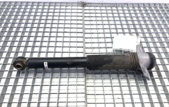Rear shock absorber/damper