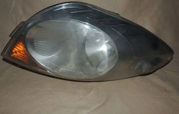 Nissan Note (E11) Headlight/headlamp 260109U00A 89902137 PP75011102A