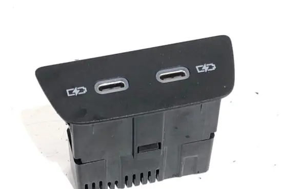 USB socket connector