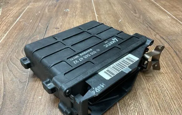 Mercedes-Benz E W124 Other control units/modules 0105454732