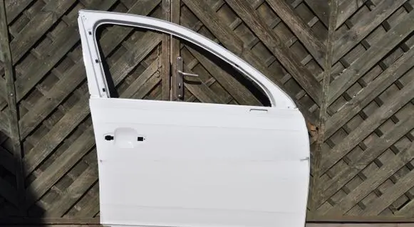 Audi Q7 4M Front door
