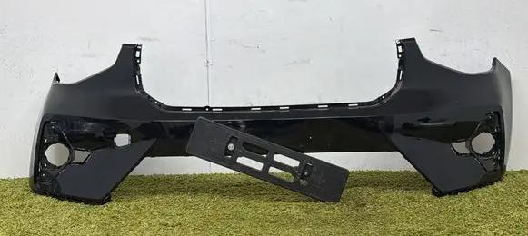 Volvo XC40 Front bumper 31690933B