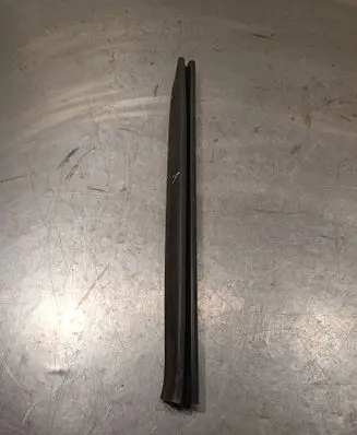Renault Avantime Rubber seal front coupe door 
