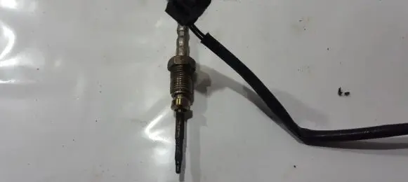 BMW 7 F01 F02 F03 F04 Exhaust gas temperature sensor 8514730 265600-2921