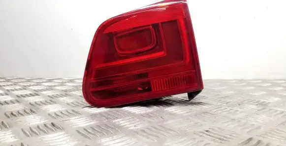 Volkswagen Tiguan Tailgate rear/tail lights 5N0945094H