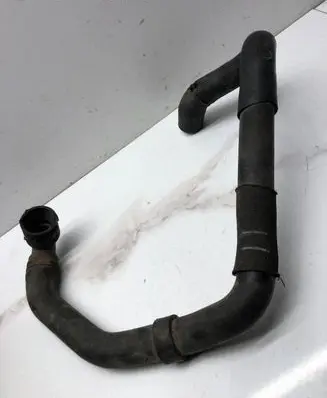 Audi A3 S3 8P Engine coolant pipe/hose