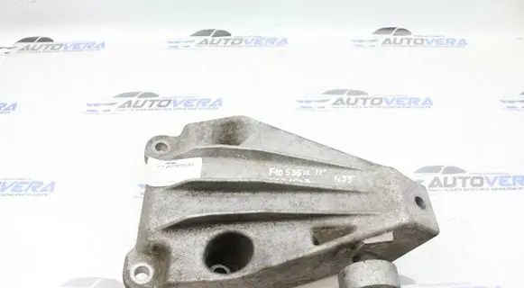 BMW 5 GT F07 Engine mounting bracket 6781257