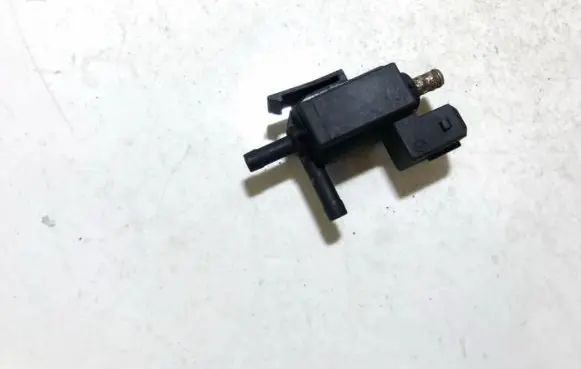 Volvo S80 Turbo solenoid valve 72224003 9155936