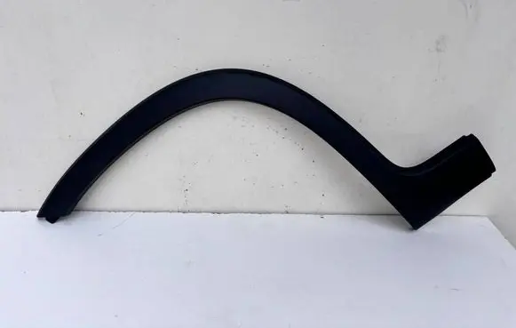Fiat Panda III Front arch trim 735490907