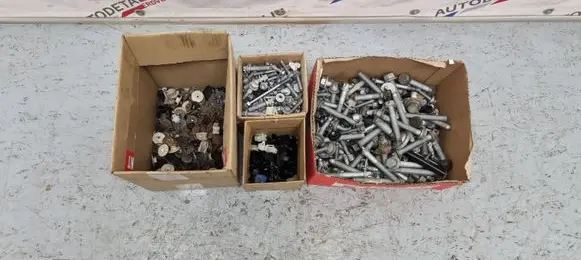 BMW 3 G20 G21 Nuts/bolts 