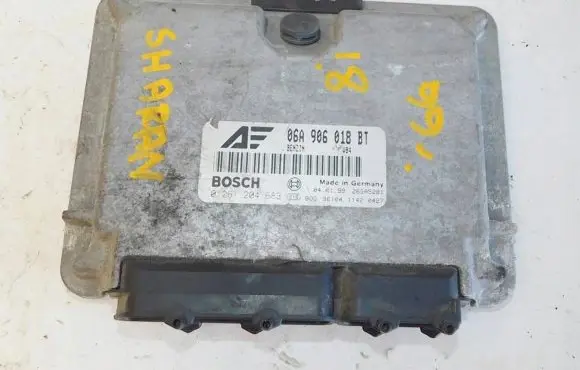 Volkswagen Sharan Other control units/modules 06A906018BT