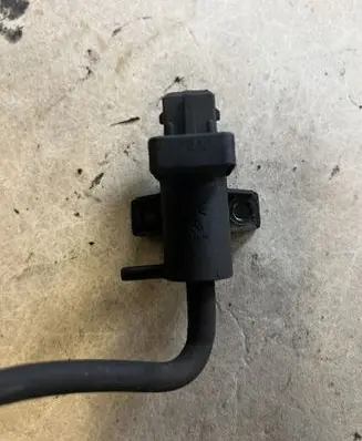 Renault Master II Turbo solenoid valve 7700113709