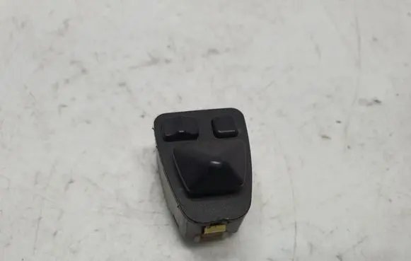BMW 3 E46 Wing mirror switch 8373732 61318373732