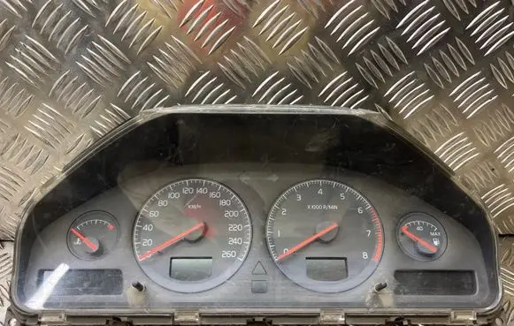 Volvo S80 Speedometer (instrument cluster) 9472449 69294150 9459821
