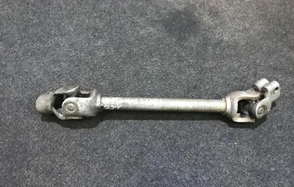 Hyundai Lantra I Steering column universal joint