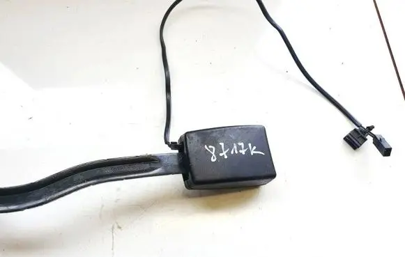 Renault Espace - Grand espace IV Front seatbelt buckle 3c0857756 33042820a