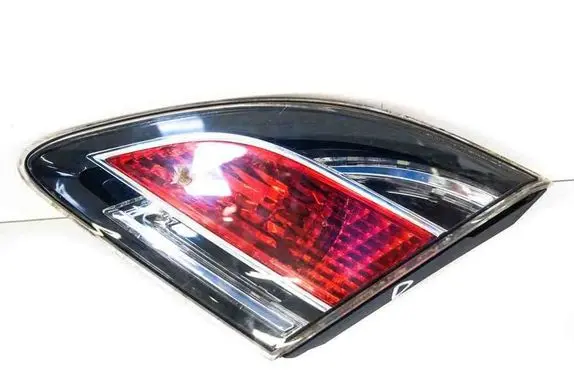 Mazda 6 Tailgate rear/tail lights 13241055