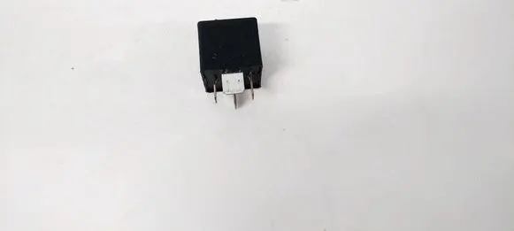 BMW 5 F10 F11 Other relay 61366901469
