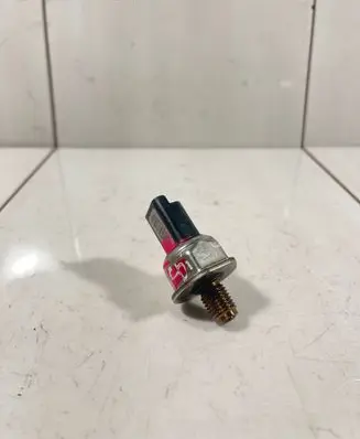 Fuel pressure sensor
