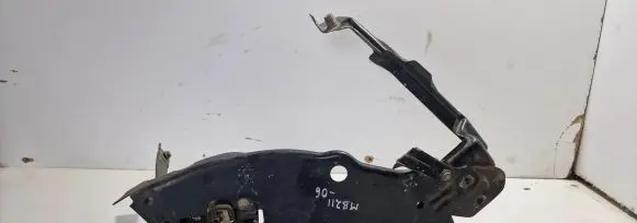 Mercedes-Benz E W211 Headlight/headlamp mounting bracket A2198800160