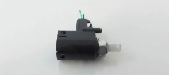 Toyota Avensis T270 Brake pedal sensor switch