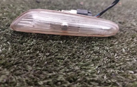 BMW 3 E92 E93 Front fender indicator light 6932997 63136932997