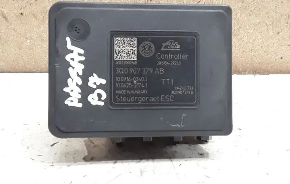 Volkswagen PASSAT B8 ABS Pump 3Q0907379AB 3Q0614517AB