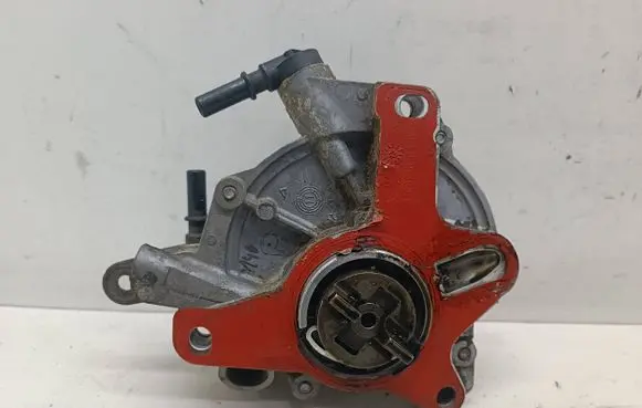 Citroen DS5 Vacuum pump 9673836180 12T1561190 7021390500
