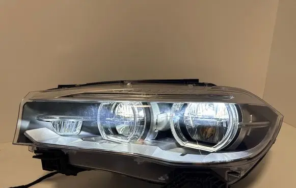 Headlight/headlamp