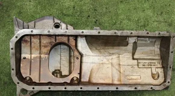 BMW 5 E39 Oil sump 1709248 HP068207