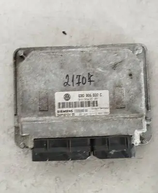 Volkswagen PASSAT B6 Engine control unit/module 03d906032c