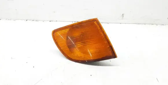 Mercedes-Benz Vito Viano W638 Front indicator light