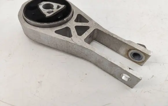 Jeep Compass Gearbox mount 00520903520 25622