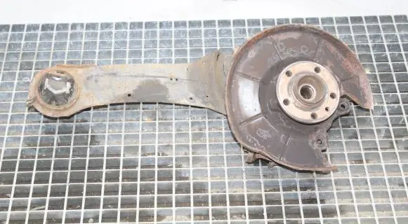 Volvo XC70 Rear wheel hub