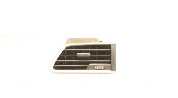Peugeot 508 Dashboard side air vent grill/cover trim