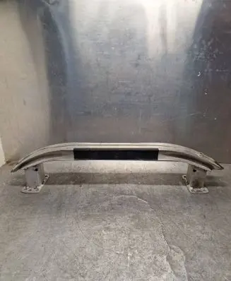 Alfa Romeo Giulietta Front bumper cross member