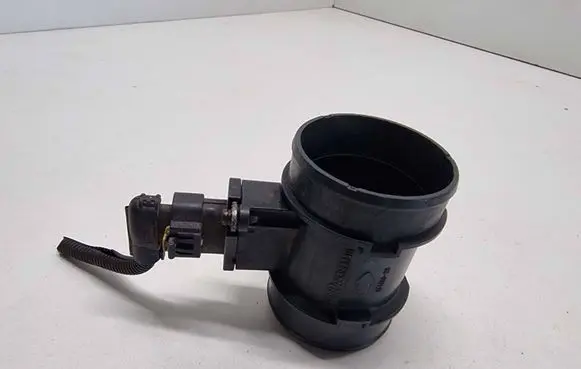 Opel Zafira B Mass air flow meter AFH6029 55350046